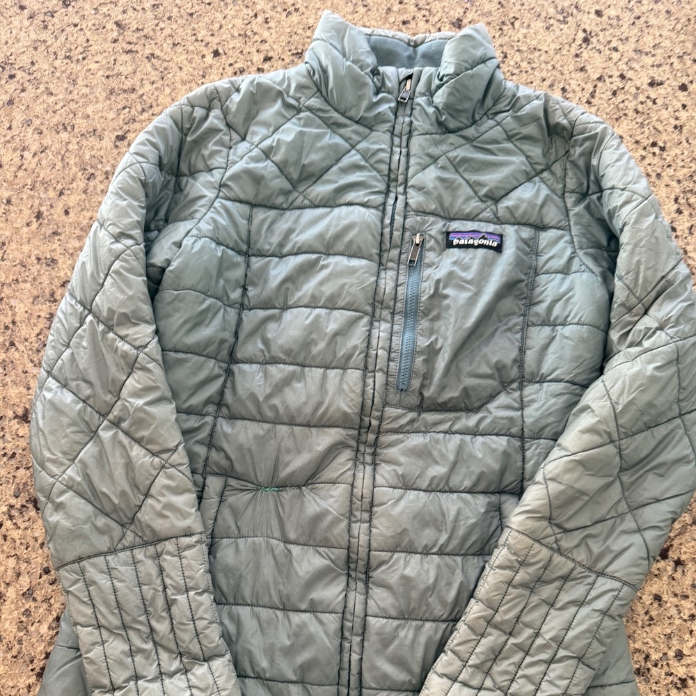 Patagonia Women's seafoam Quilted Jacket